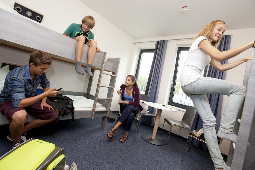 Einzelbett im Schlafsaal mit 4 Betten